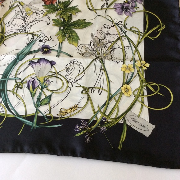 Gucci Floral Silk Scarf/ Wrap - Picture 2 of 6